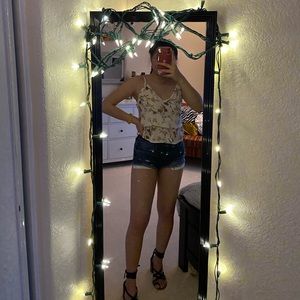 Cute ruffle floral top